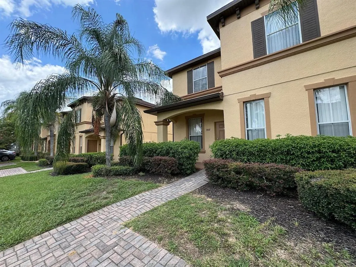 1307-4-Ca-Townhome At Regal Palms Davenport